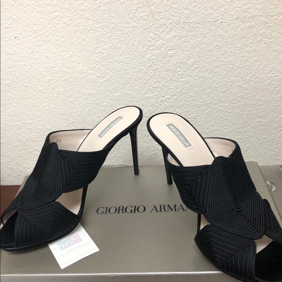 Armani Ladies Shoes - Picture 3 of 8